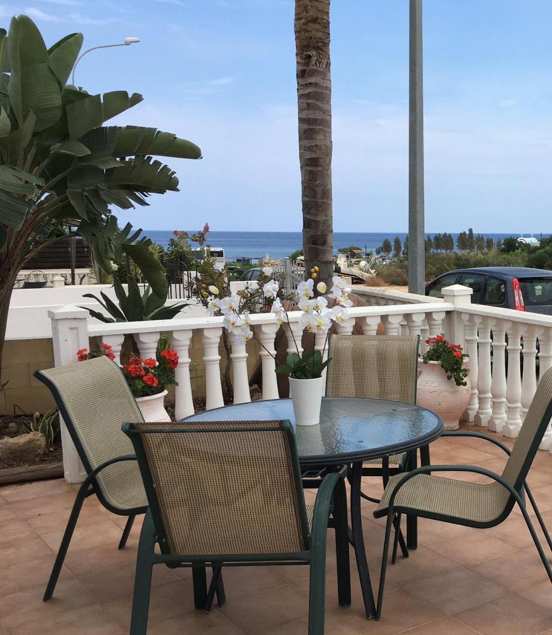Villa Emiliana Paralimni Exterior photo